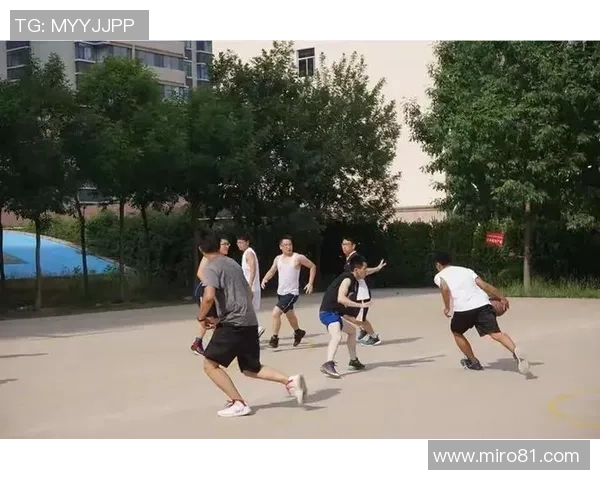 聚焦西安篮球队的意识提升与团队协作探讨